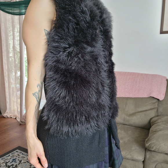 Cliche Faux Fur Knit Vest Size Small - Picture 3 of 4
